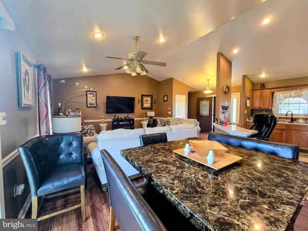 Laurel, DE 19956,32427 MOUNT PLEASANT RD