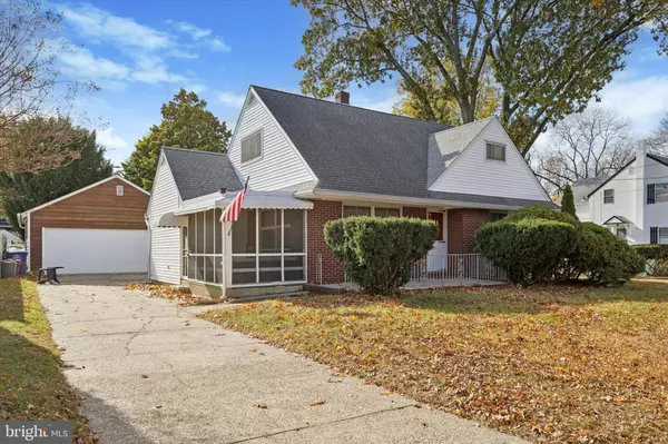 702 CEDAR ST, Riverton, NJ 08077