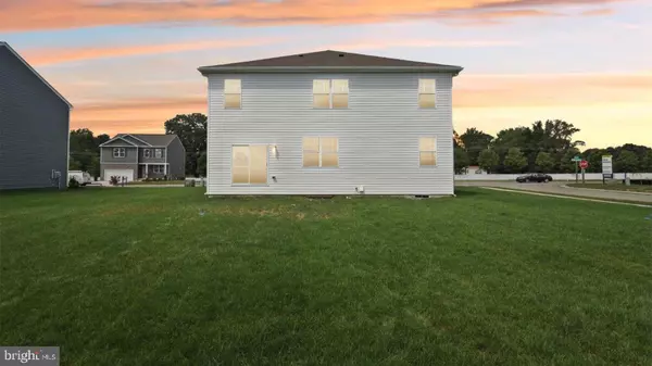 Buena, NJ 08310,7 EMILIE CT