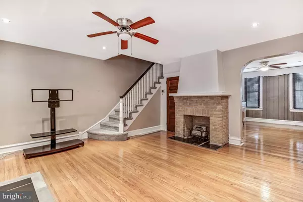 Philadelphia, PA 19138,6642 N 20TH ST