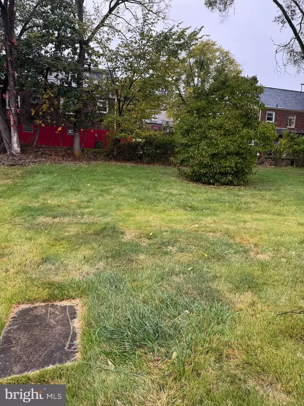 Pittsburgh, PA 15235,200 CHAMPA ST