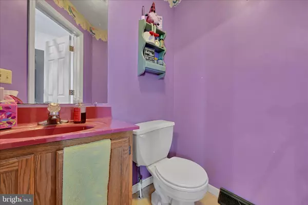 Lancaster, PA 17603,1027 KEYSTONE DR