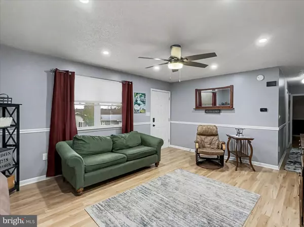 Red Lion, PA 17356,123 OVERVIEW CIR E