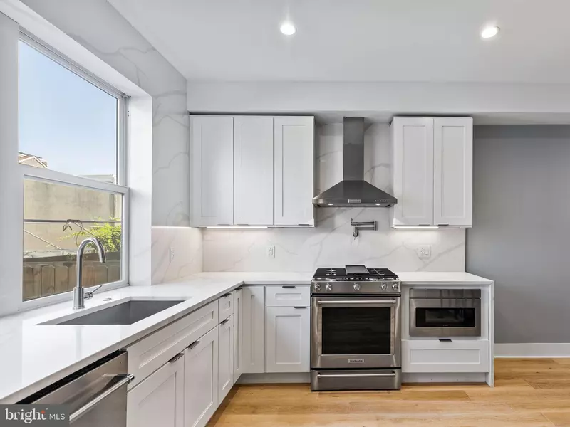 2227 LEAGUE ST, Philadelphia, PA 19146