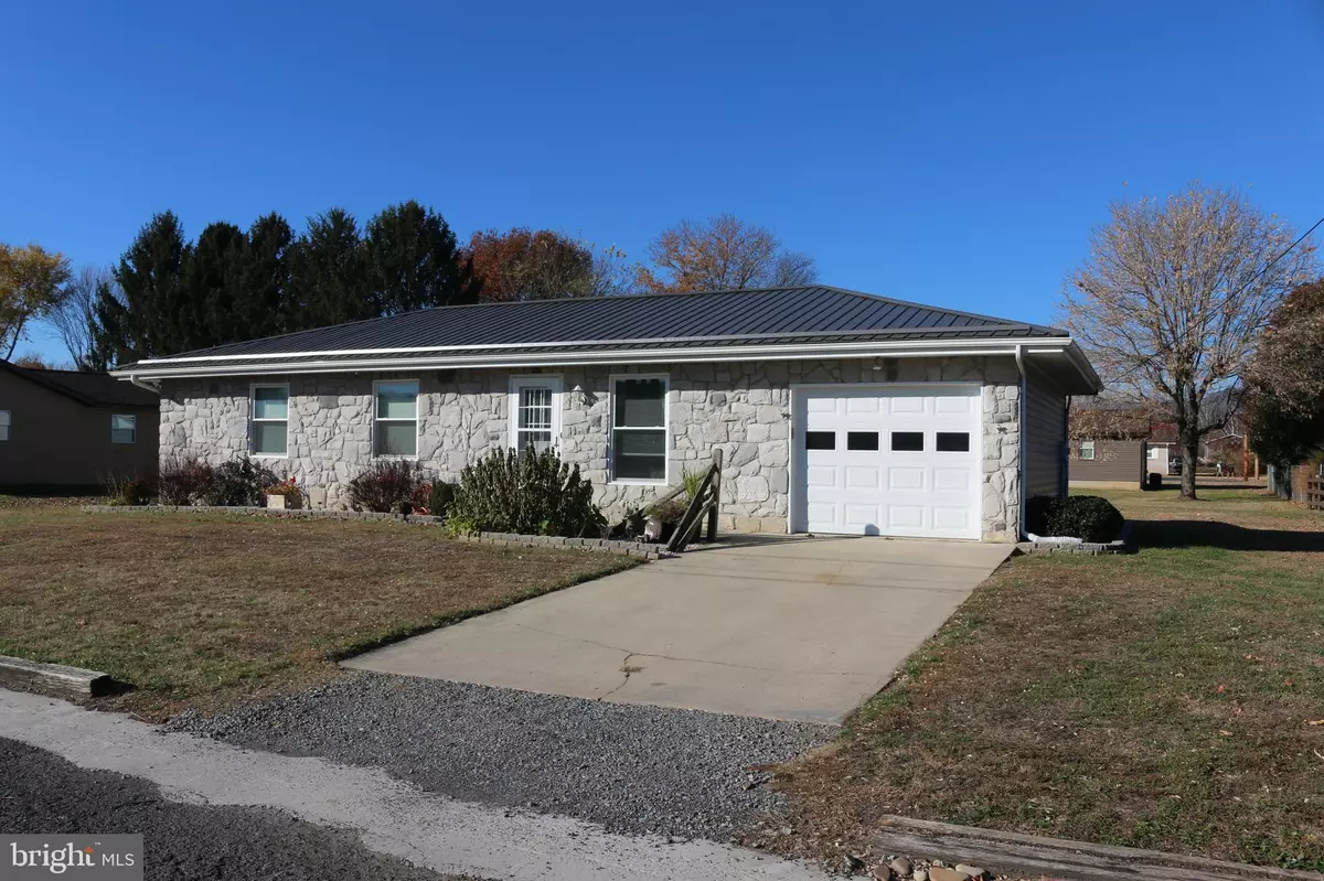 Petersburg, WV 26847,16 JACKSON ST