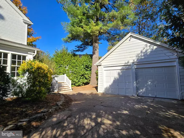 Glenside, PA 19038,2165 WOODLAWN AVE