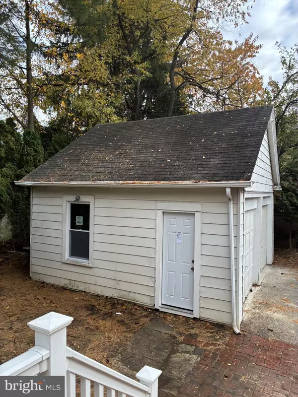 Glenside, PA 19038,2165 WOODLAWN AVE