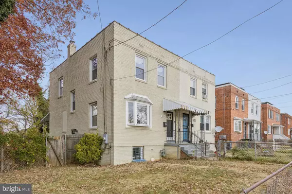 Washington, DC 20032,800 XENIA ST SE