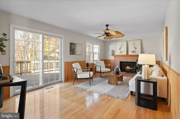 Springfield, VA 22153,7676 GREEN GARLAND DR