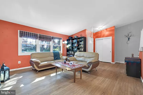 Reading, PA 19601,411 N TULPEHOCKEN RD