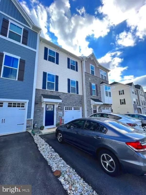 Downingtown, PA 19335,74 GLORY MAPLE LN