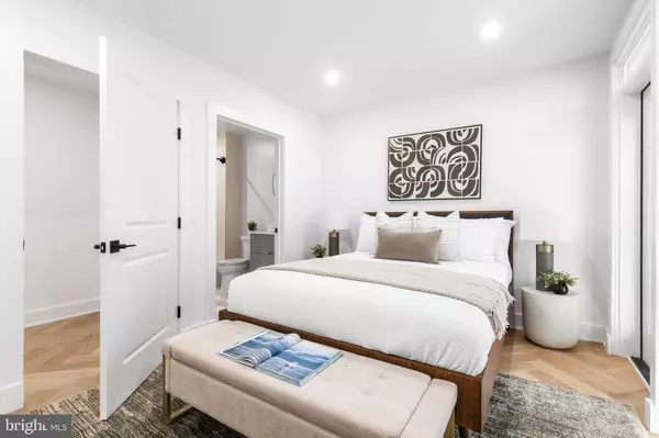 Washington, DC 20002,1124 FLORIDA NE #210