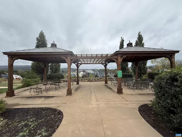 Charlottesville, VA 22901,508 BENNETT ST