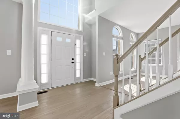 Lanham, MD 20706,5704 LYNGATE CT