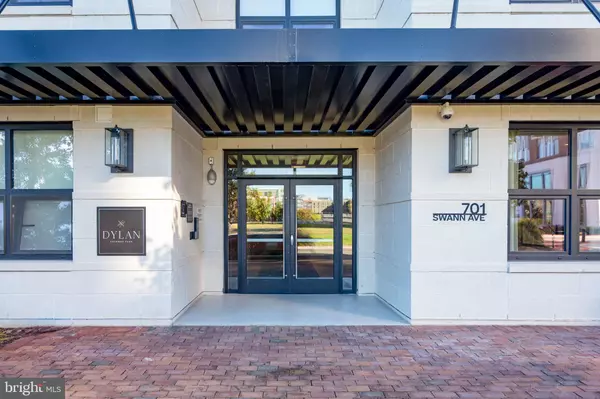 Alexandria, VA 22301,701 SWANN AVE #611