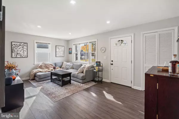 Hightstown, NJ 08520,107 HAUSSER AVE