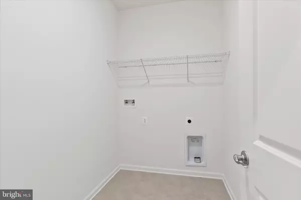 Ocean View, DE 19970,380 SCRANTON LN