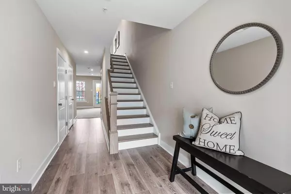 North Wales, PA 19454,105 HIGHER ROCK CT