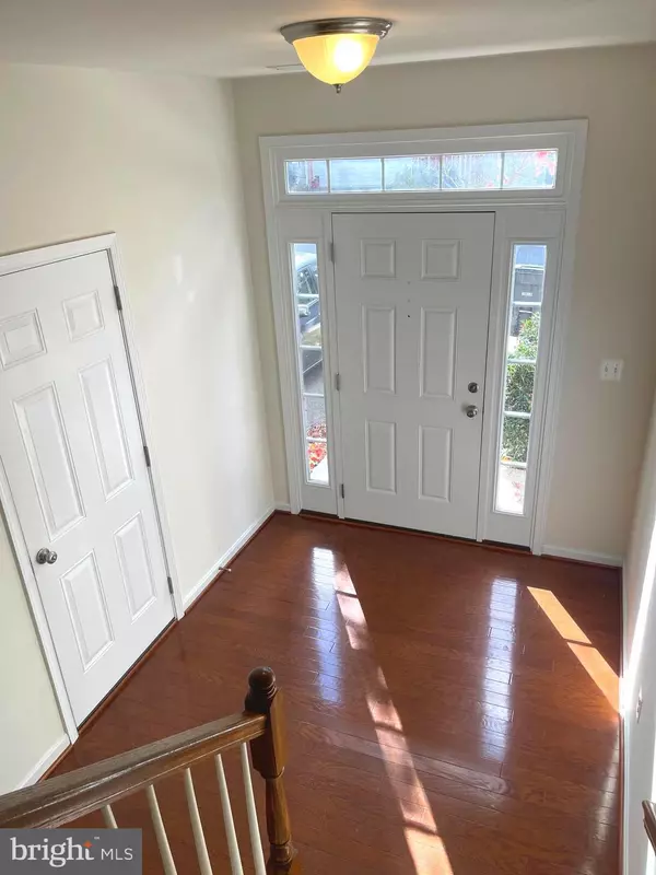 Manassas Park, VA 20111,9097 BELO GATE DR