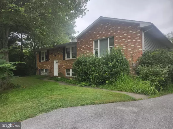 832 CHANTER DR, Westminster, MD 21157