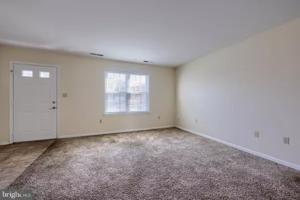 York, PA 17402,1902 PIN OAK DR