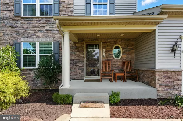 Clinton, MD 20735,8518 CEDAR CHASE DR