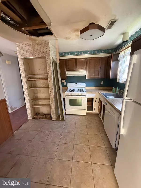 Roebling, NJ 08554,32 RIVER BANK DR