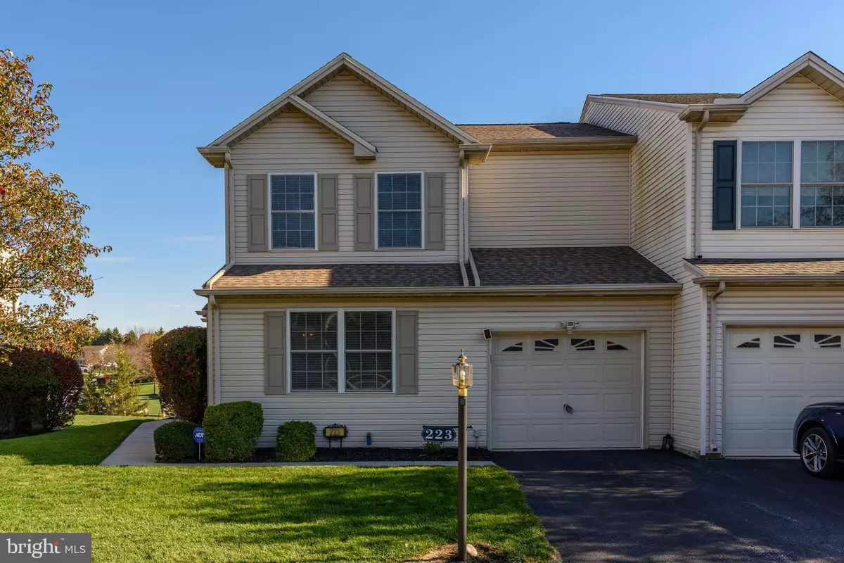 Harrisburg, PA 17110,223 SILVER LEAF RIDGE