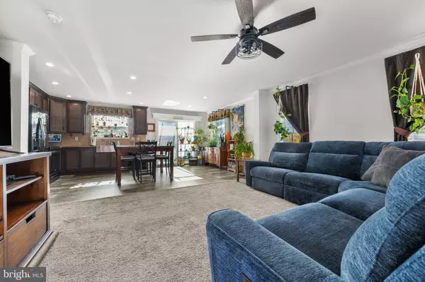 Media, PA 19063,190 LAKE DR