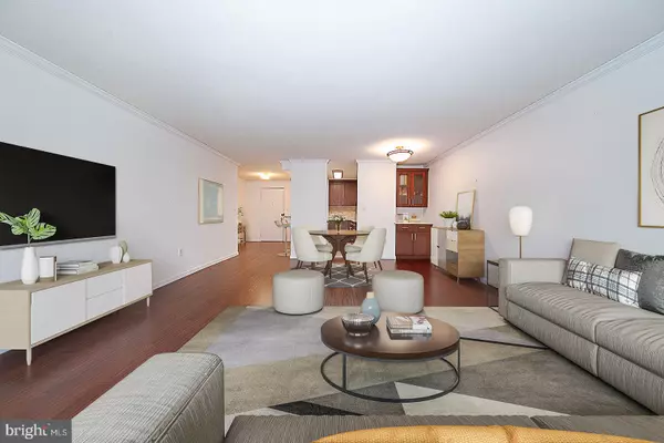 Philadelphia, PA 19103,1919 CHESTNUT ST #1722