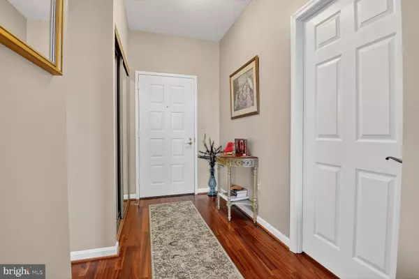 Leesburg, VA 20176,19365 CYPRESS RIDGE TER #1022