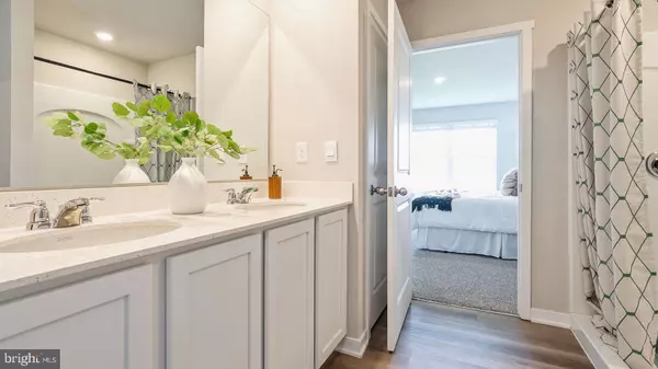 Columbia, PA 17512,118 ERICA LN