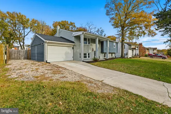 Temple Hills, MD 20748,6906 BERKSHIRE DR