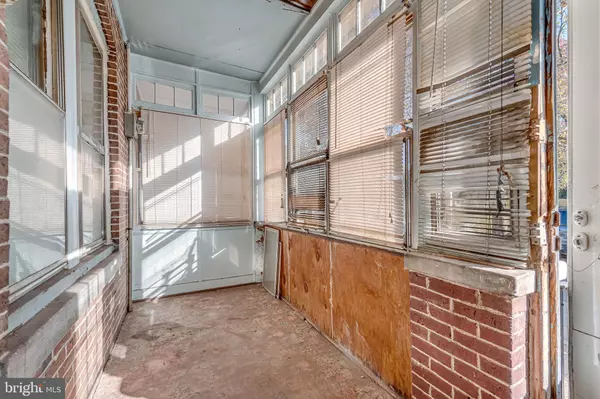 Camden, NJ 08104,1183 CHASE ST