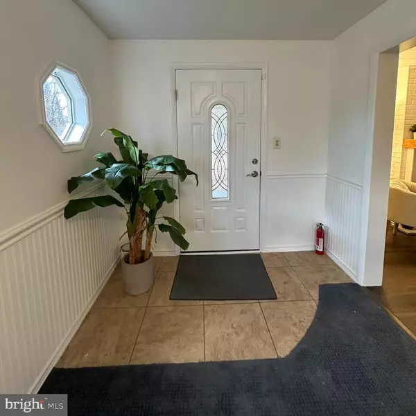 Linden, VA 22642,572 BIFROST WAY