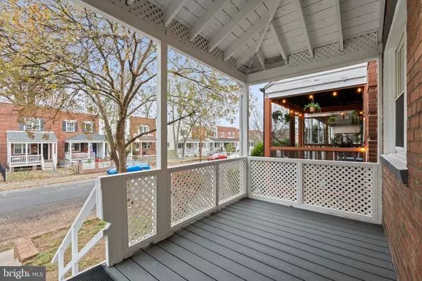 Alexandria, VA 22305,340 WESMOND DR