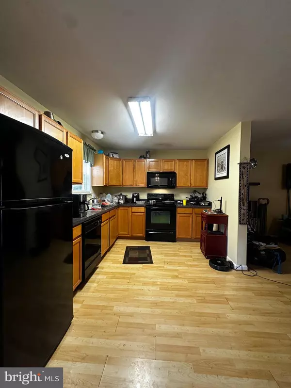 Colonial Beach, VA 22443,167 DALE DR