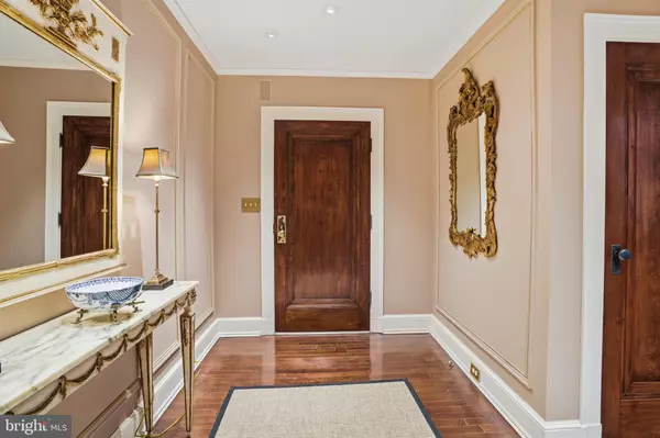 Washington, DC 20036,1026 16TH ST NW #801