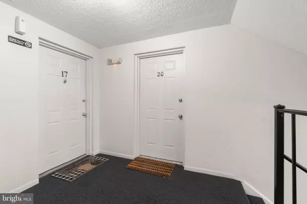 Marlton, NJ 08053,20 SEQUOIA CT