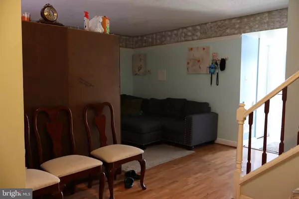 Manassas, VA 20110,8998 BONHAM CIR