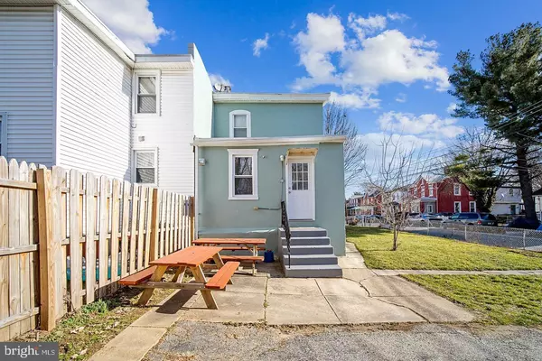 Clifton Heights, PA 19018,30 S DIAMOND ST