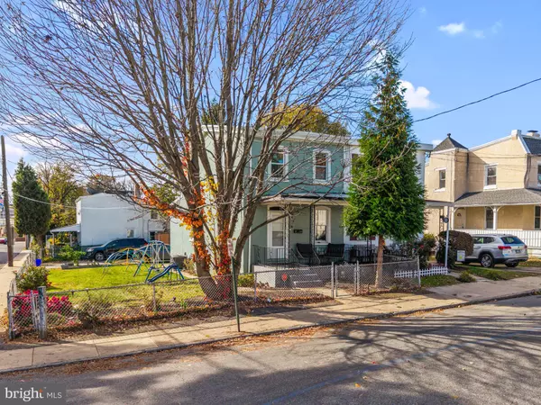 Clifton Heights, PA 19018,30 S DIAMOND ST