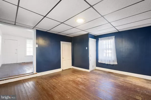 Delaware City, DE 19706,605 FIFTH ST