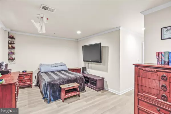 Hanover, PA 17331,26 S CENTER ST