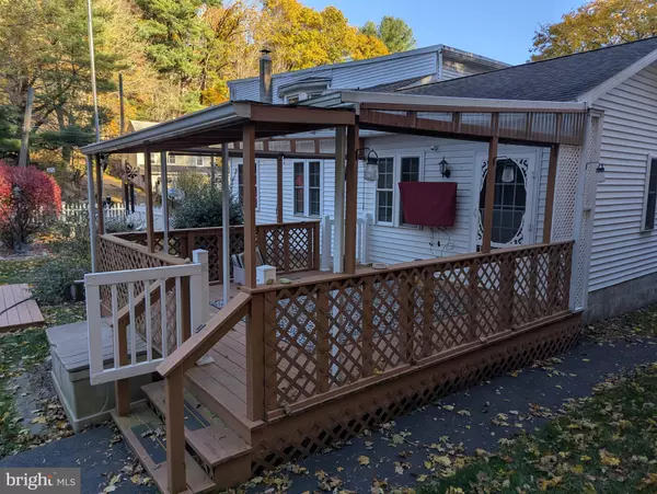 Pottsville, PA 17901,855 WATER ST