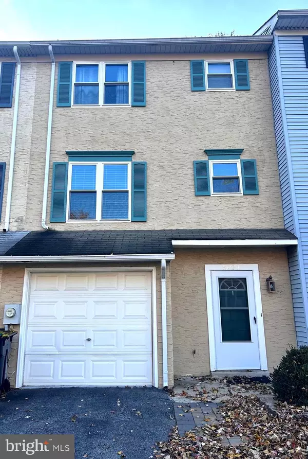 Wilmington, DE 19808,5121 W WOODMILL DR