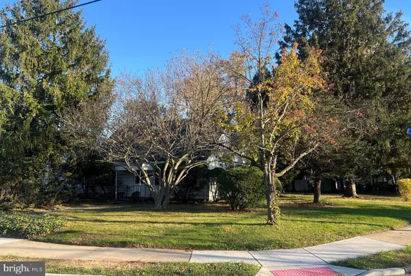 Hamilton, NJ 08619,203 EATON AVE