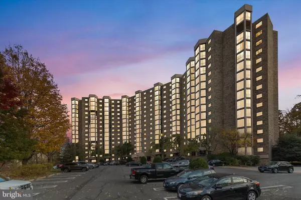 Alexandria, VA 22303,5902 MOUNT EAGLE DR #1410