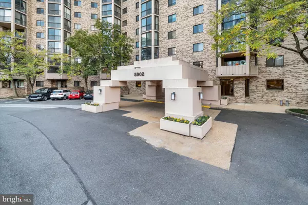 Alexandria, VA 22303,5902 MOUNT EAGLE DR #1410