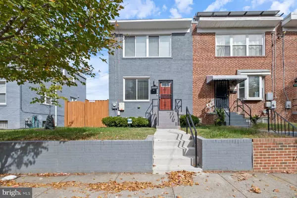 Washington, DC 20019,3934 CLAY PL NE